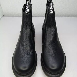 New Dr Marten Women Chelsea Boots Black Pebble Leather Side Zippers Size 10